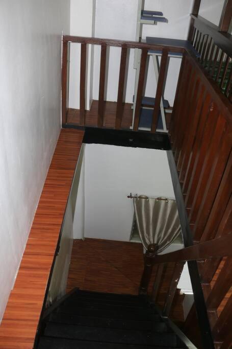 Cheapentirehouse Mel Place In Mandaue With Netflix For 5Pax Or More Exterior foto