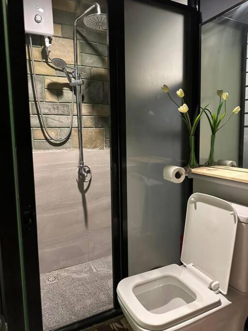 Cheapentirehouse Mel Place In Mandaue With Netflix For 5Pax Or More Exterior foto
